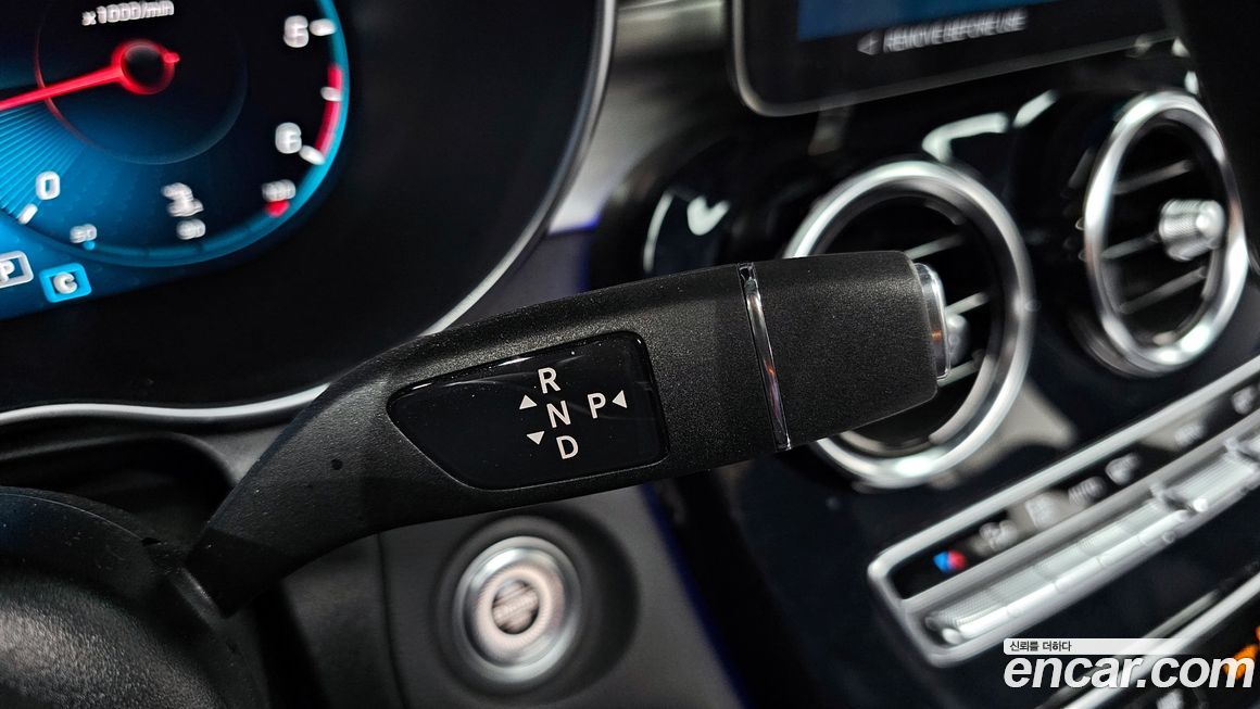 Mercedes-Benz GLC-Class 2022