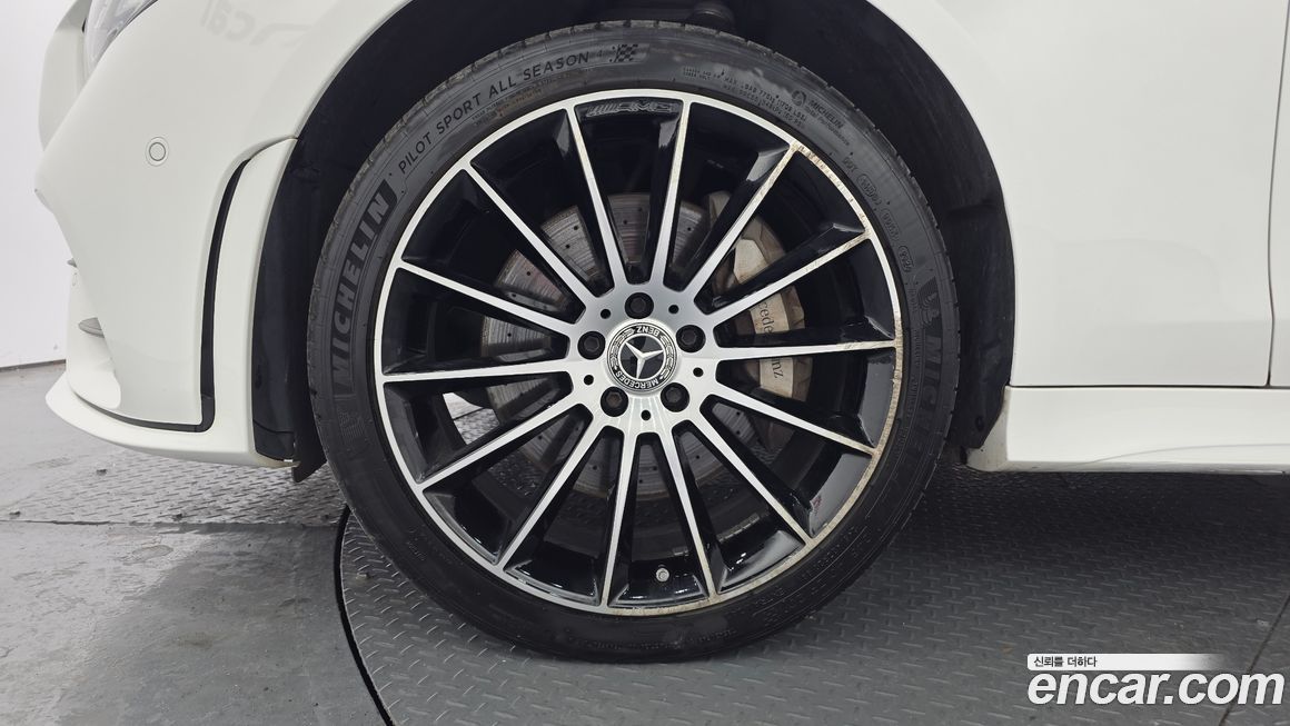 Mercedes-Benz CLS-Class 2021