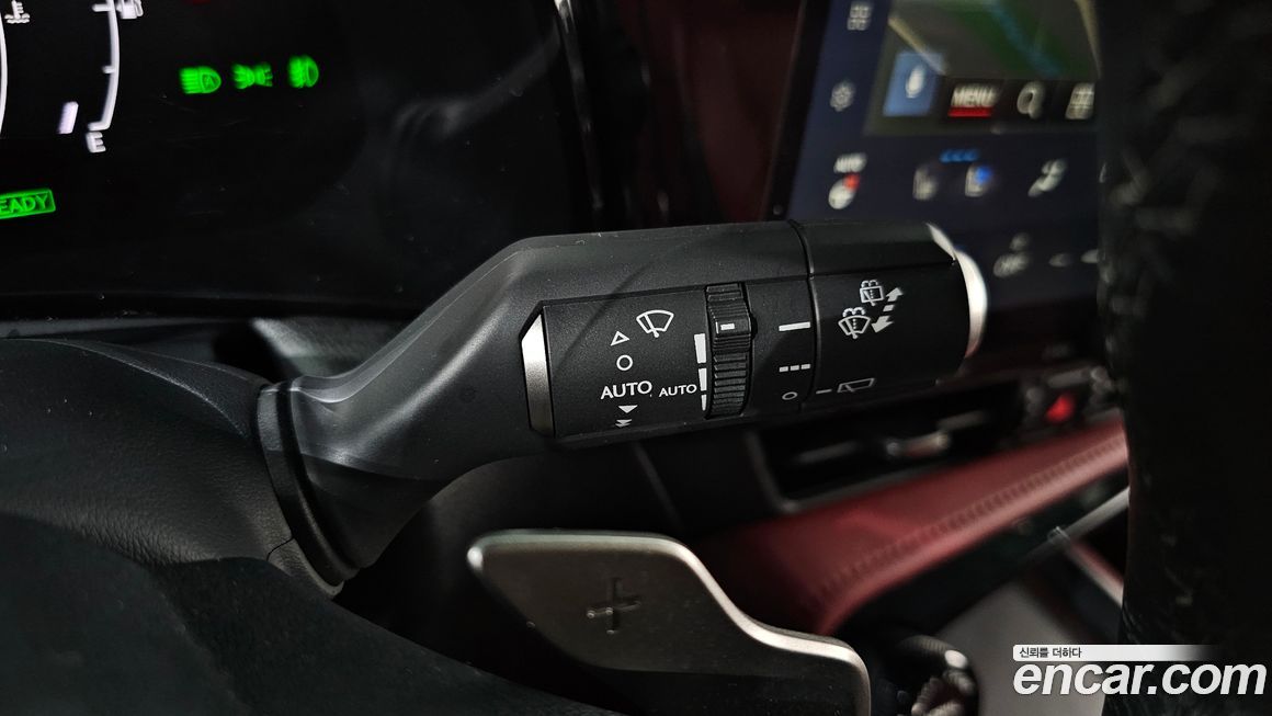 Lexus NX 2024