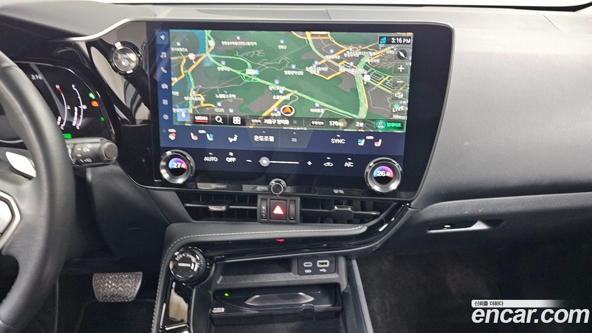 Lexus NX 2025