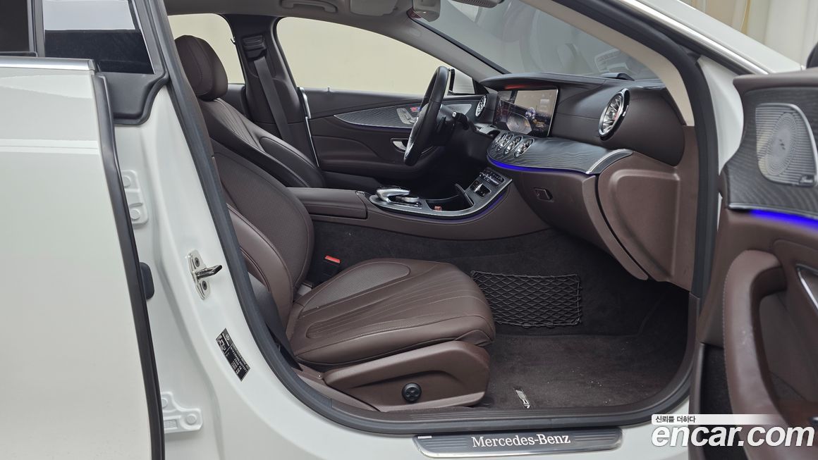 Mercedes-Benz CLS-Class 2020