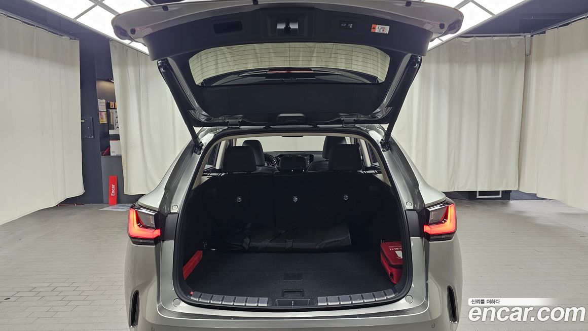Lexus NX 2025