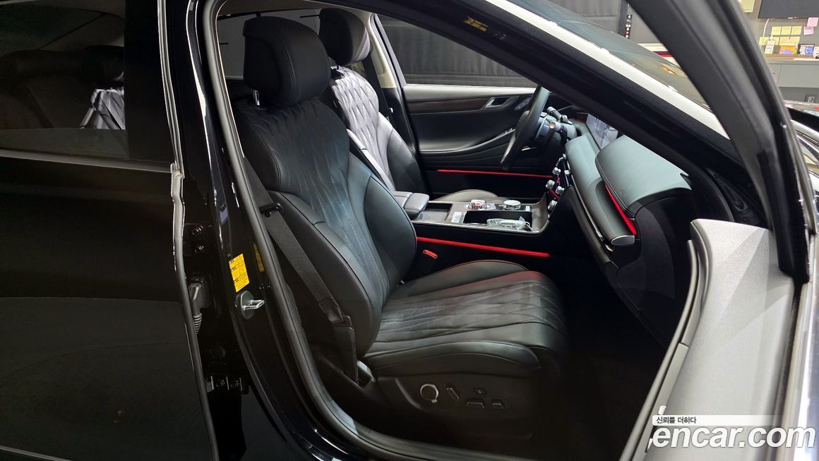Genesis G80 2025