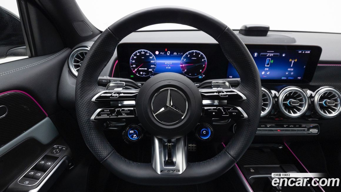 Mercedes-Benz GLB-Class 2025