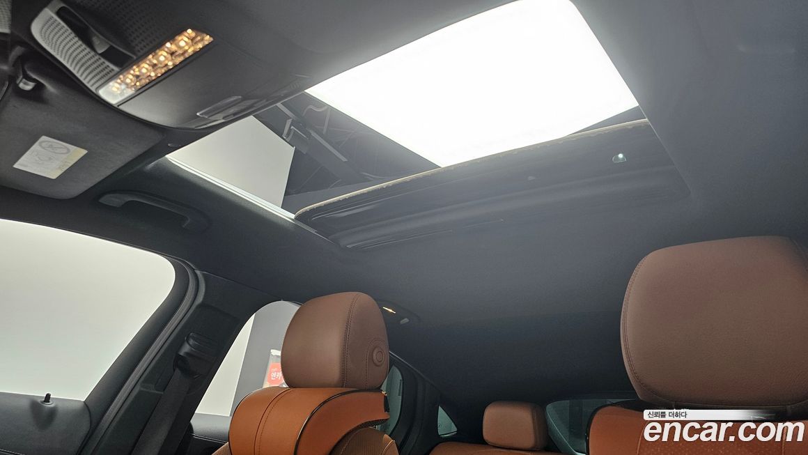 Mercedes-Benz GLC-Class 2023