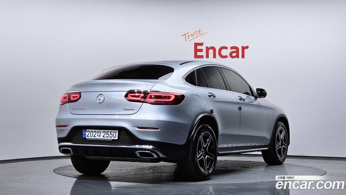 Mercedes-Benz GLC-Class 2023