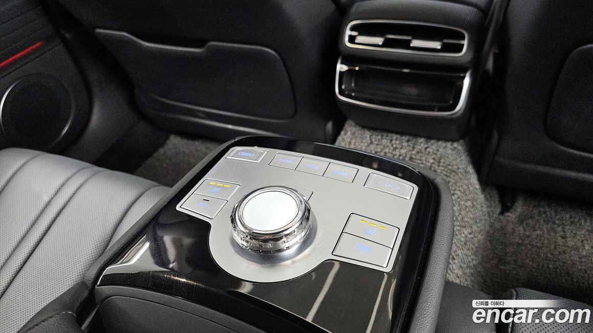 Genesis G80 2025