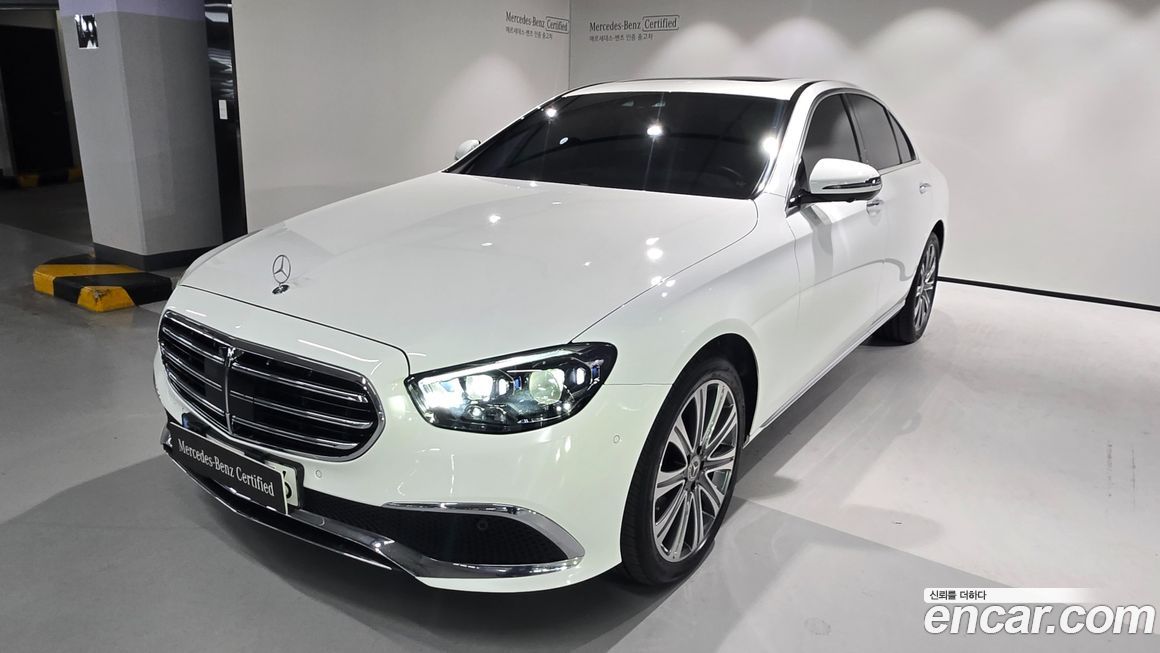 Mercedes-Benz E-Class 2023