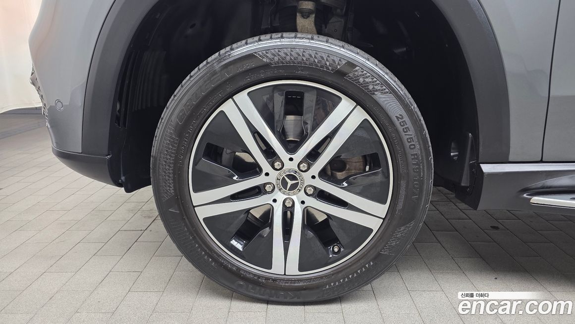 Mercedes-Benz GLE-Class 2020