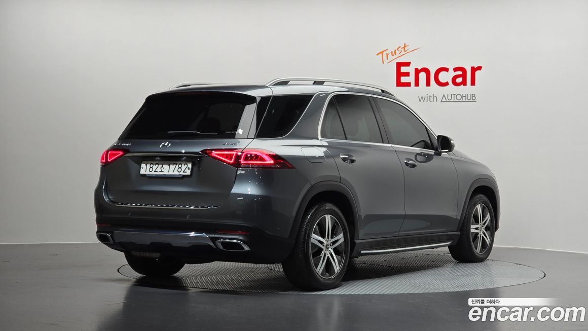 Mercedes-Benz GLE-Class 2020