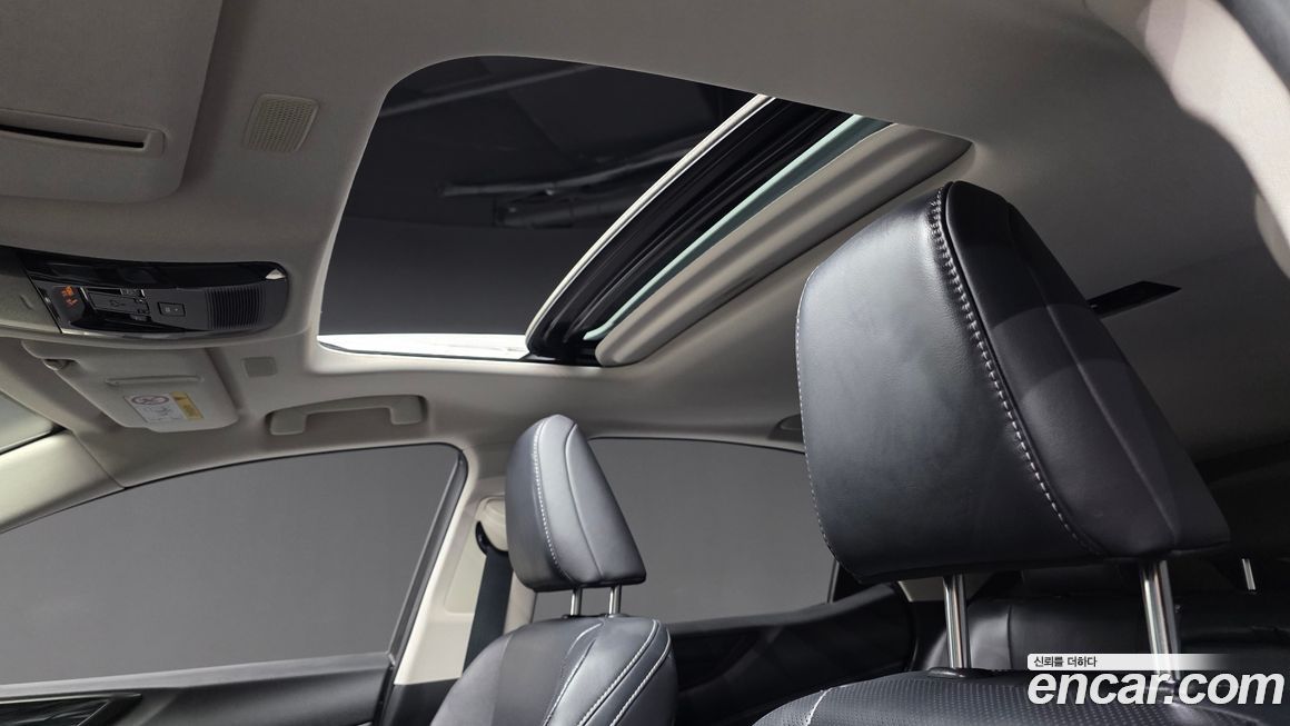 Lexus NX 2025