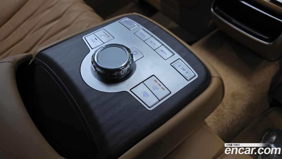 Genesis G80 2025