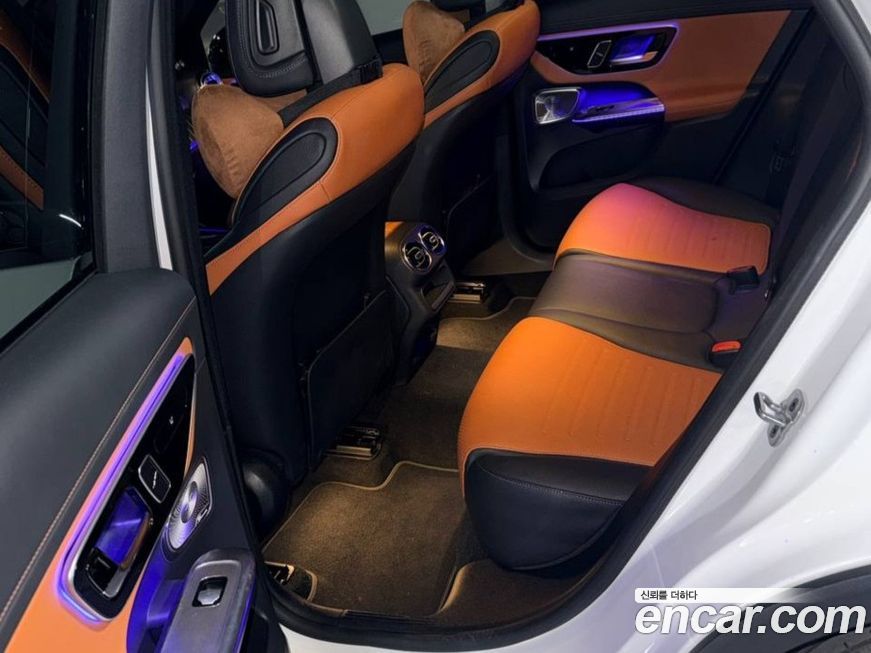 Mercedes-Benz GLC-Class 2023