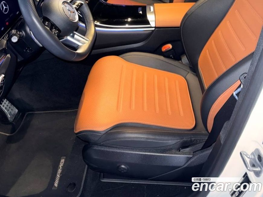 Mercedes-Benz GLC-Class 2023