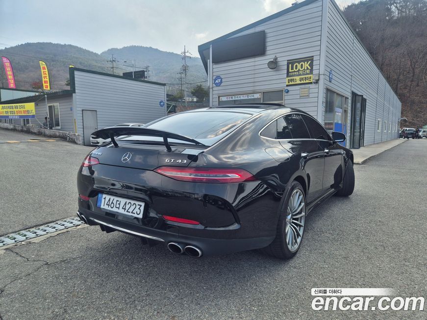 Mercedes-Benz AMG GT 2021
