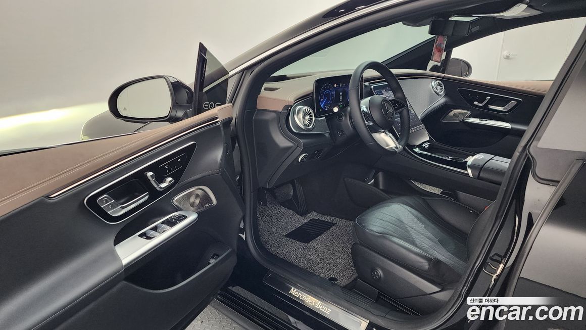 Mercedes-Benz EQE 2023