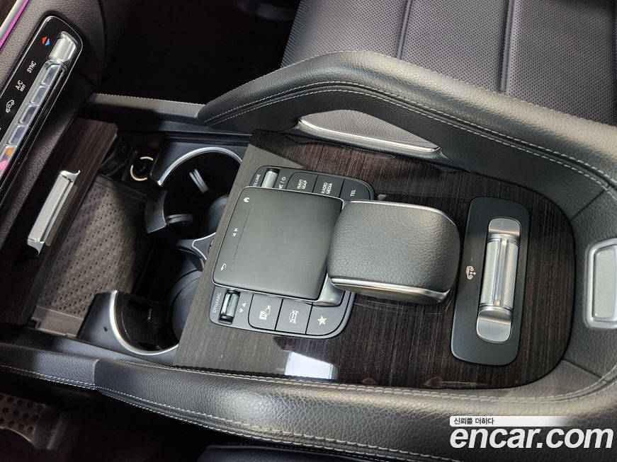 Mercedes-Benz GLE-Class 2021