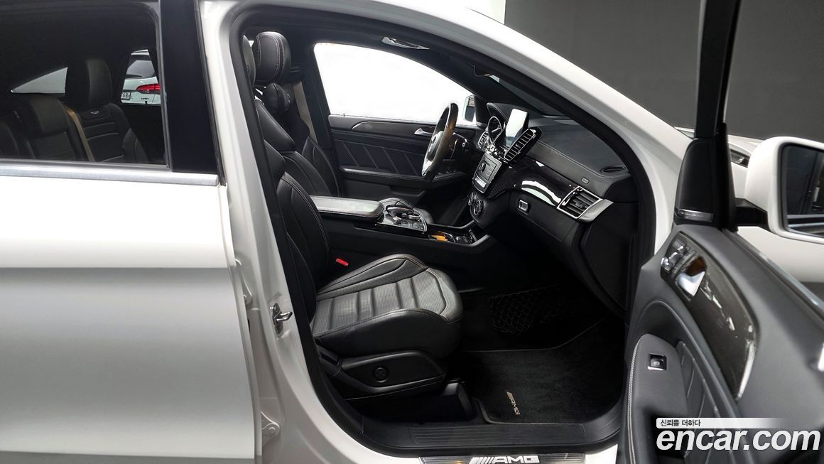 Mercedes-Benz GLE-Class 2019