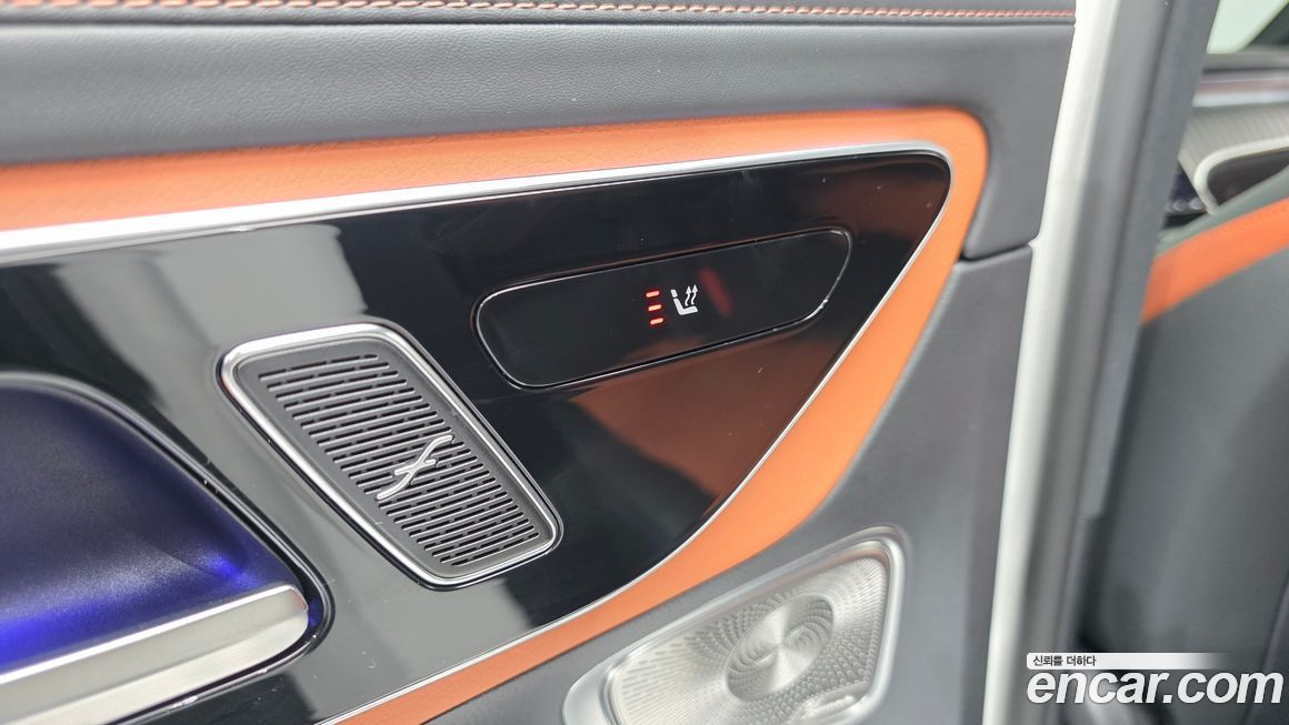 Mercedes-Benz GLC-Class 2024