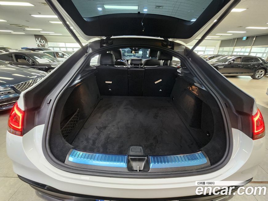 Mercedes-Benz GLE-Class 2021