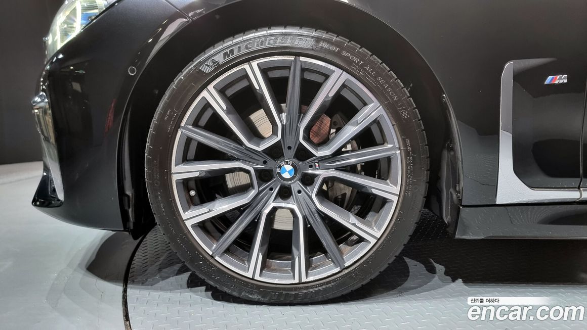 BMW 7-Series 2022