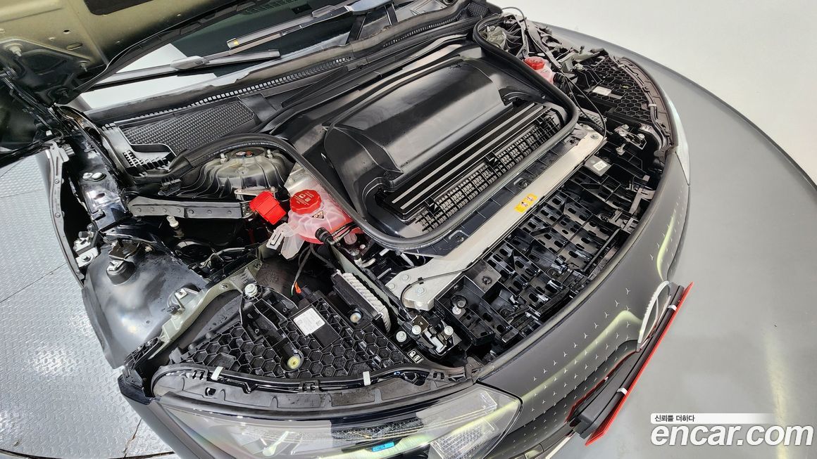 Mercedes-Benz EQE 2023