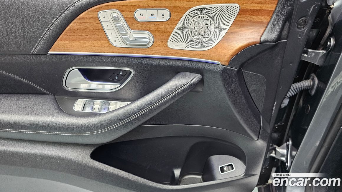 Mercedes-Benz GLE-Class 2021