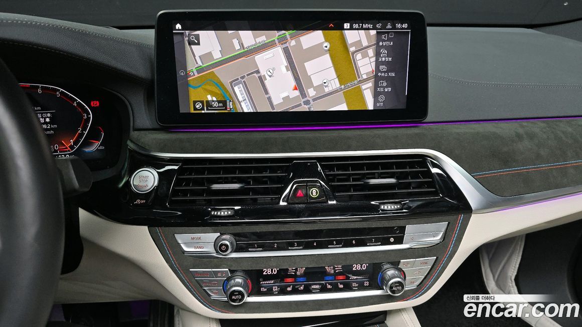 BMW Gran Turismo 2024