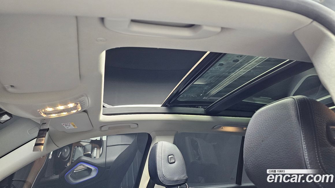 Mercedes-Benz GLE-Class 2021