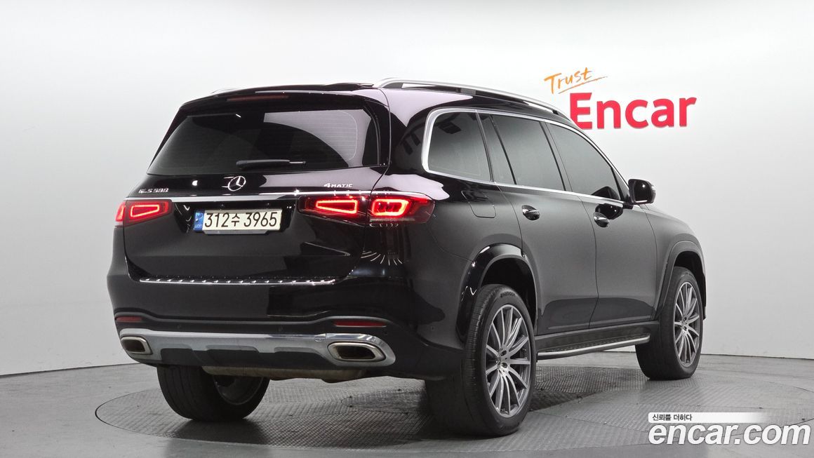 Mercedes-Benz GLS-Class 2021