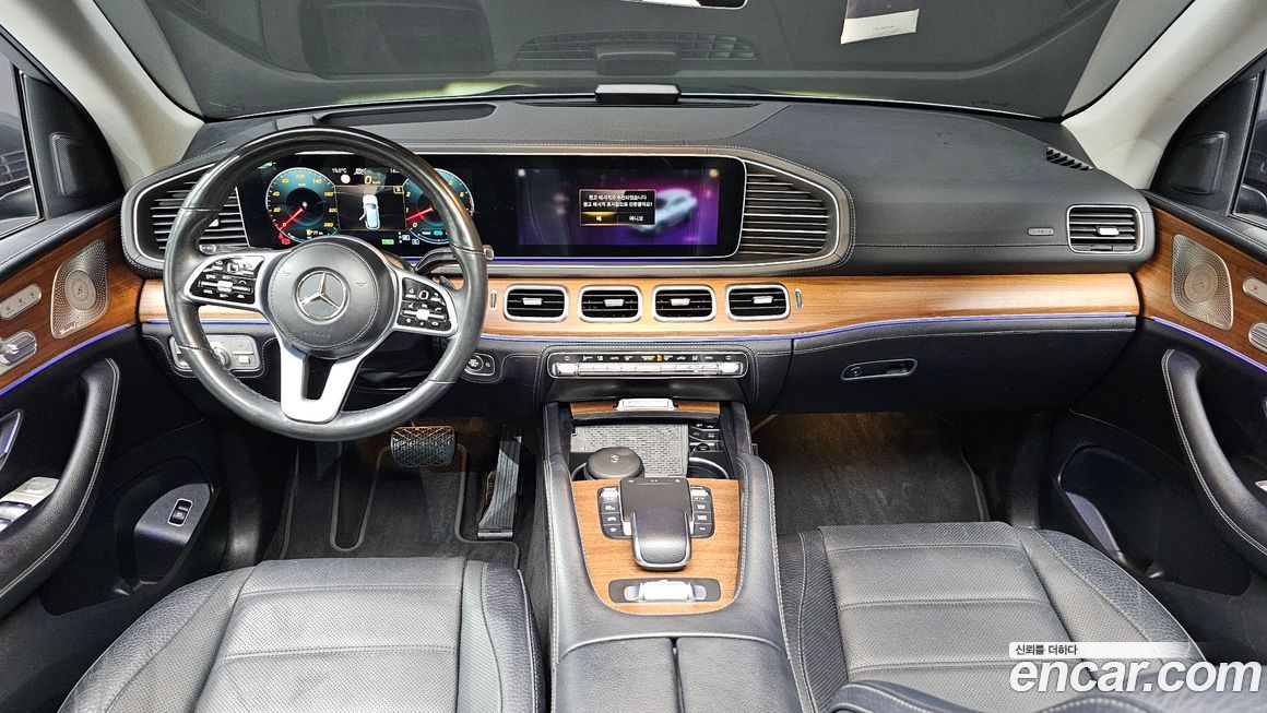 Mercedes-Benz GLE-Class 2021