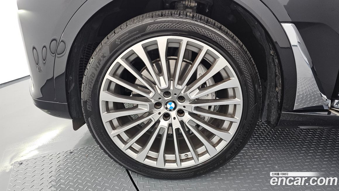 BMW X7 2022