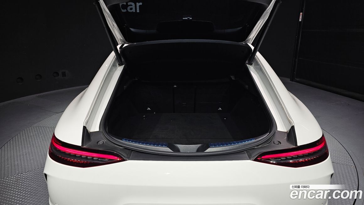 Mercedes-Benz AMG GT 2022