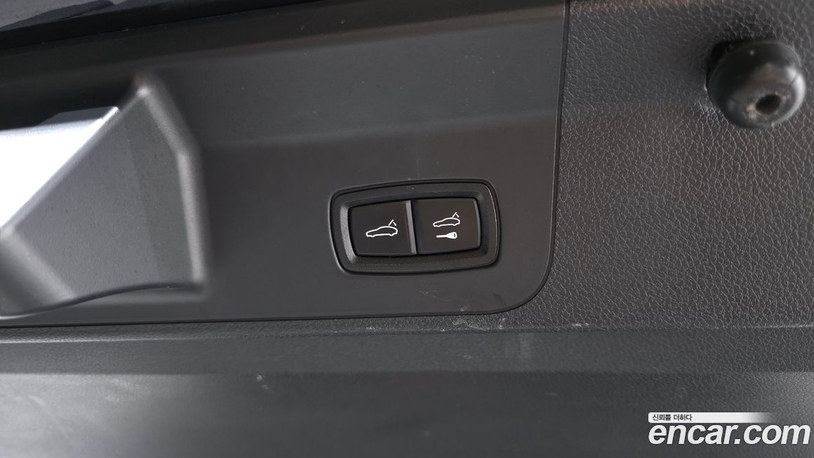 Porsche Panamera 2021