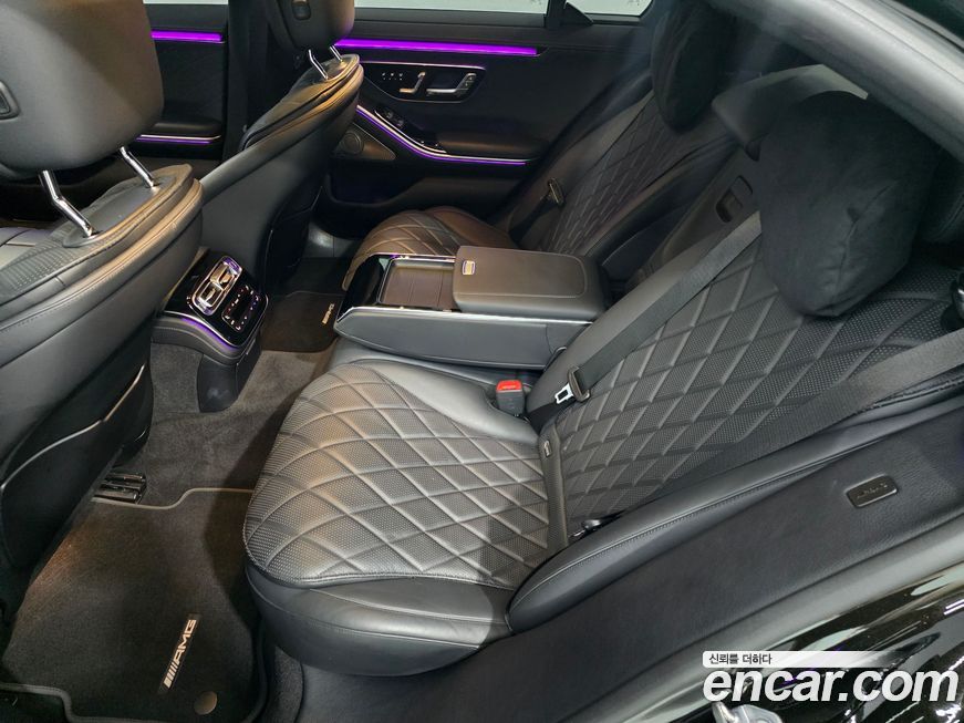 Mercedes-Benz S-Class 2021