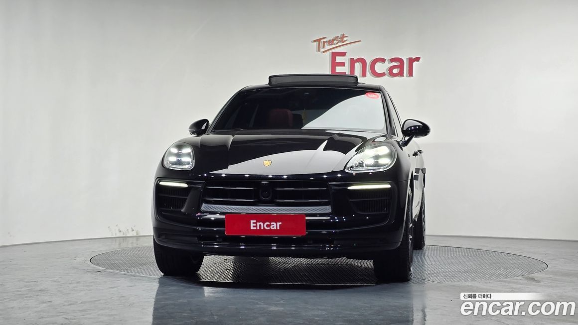 Porsche Macan 2023