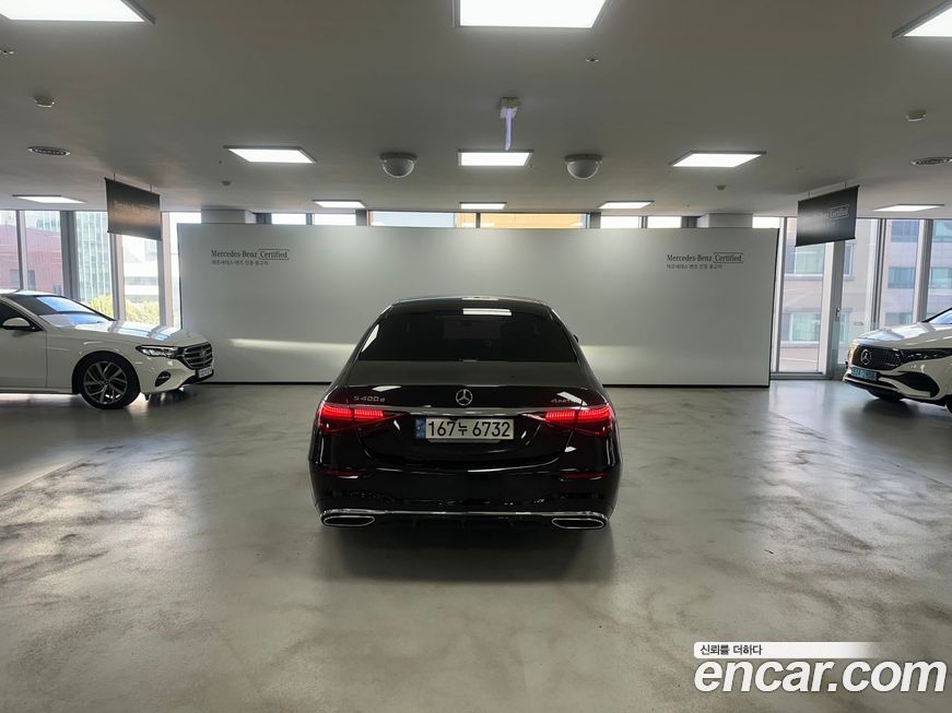 Mercedes-Benz S-Class 2021