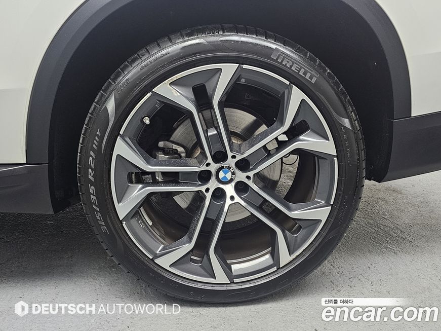 BMW X5 2023