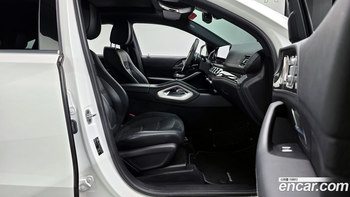 Mercedes-Benz GLE-Class 2021