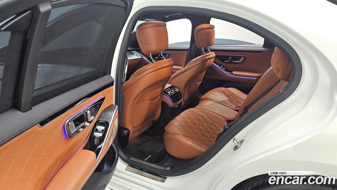 Mercedes-Benz S-Class 2023