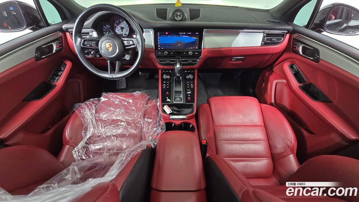 Porsche Macan 2023