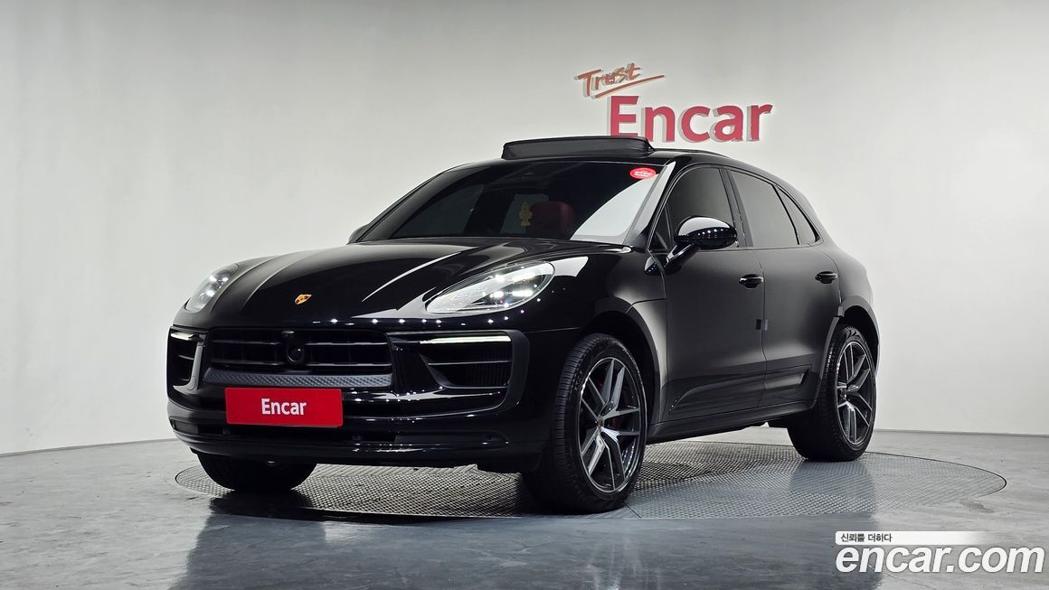 Porsche Macan 2023