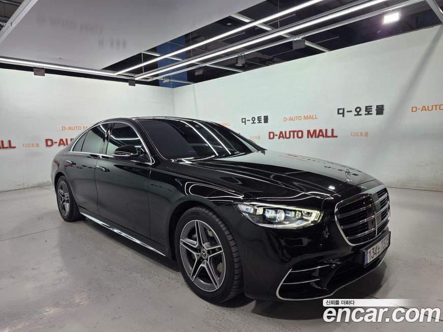 Mercedes-Benz S-Class 2021