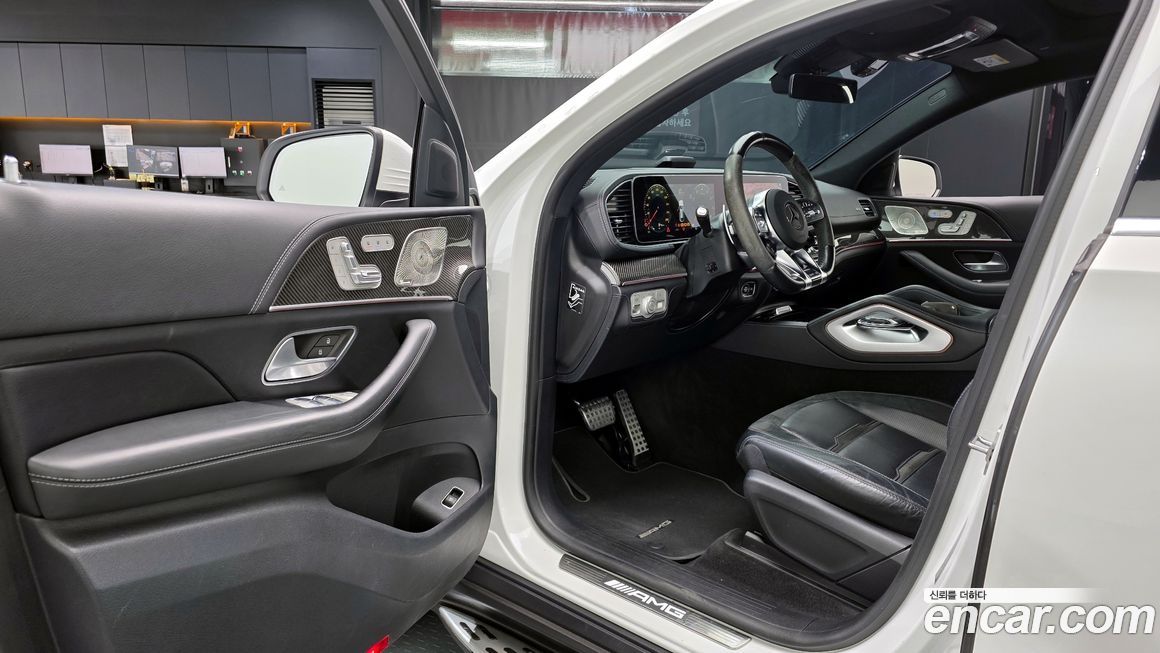 Mercedes-Benz GLE-Class 2021