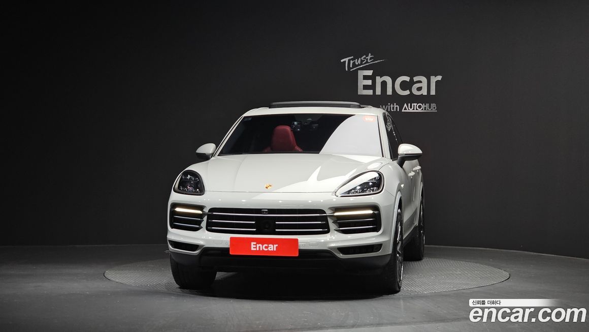 Porsche Cayenne 2021