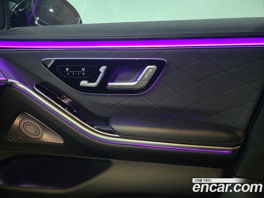 Mercedes-Benz S-Class 2021