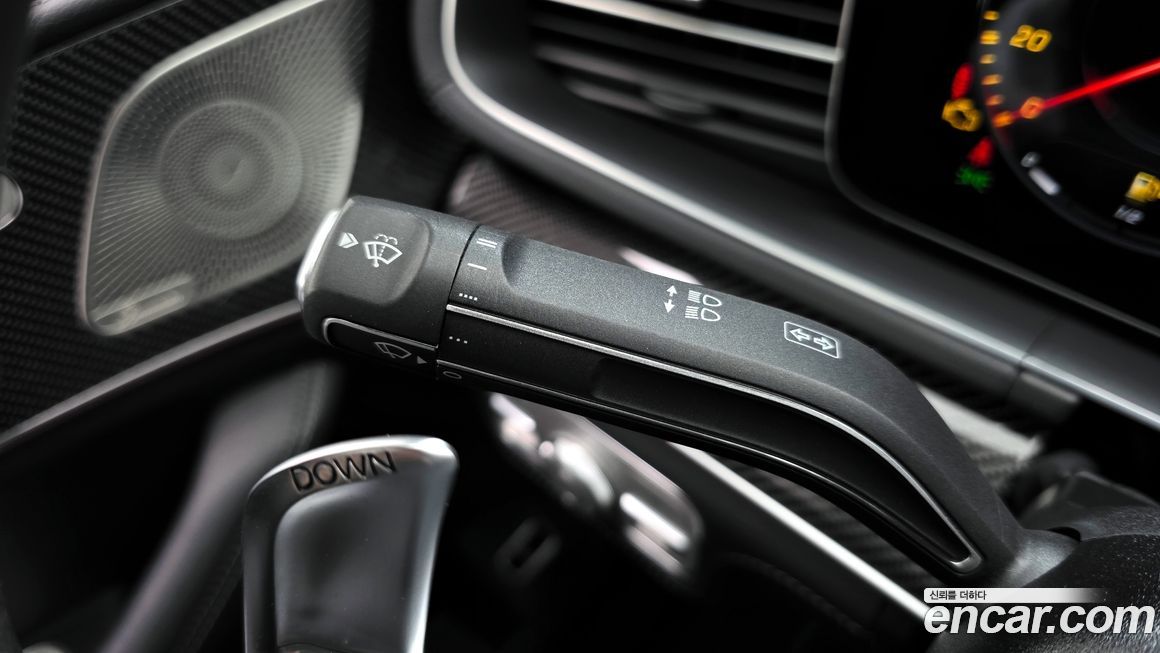 Mercedes-Benz GLE-Class 2021