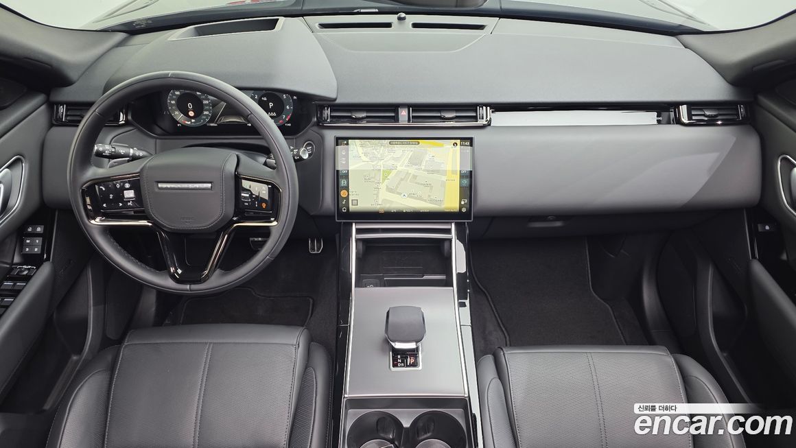 Land Rover Range Rover Velar 2025