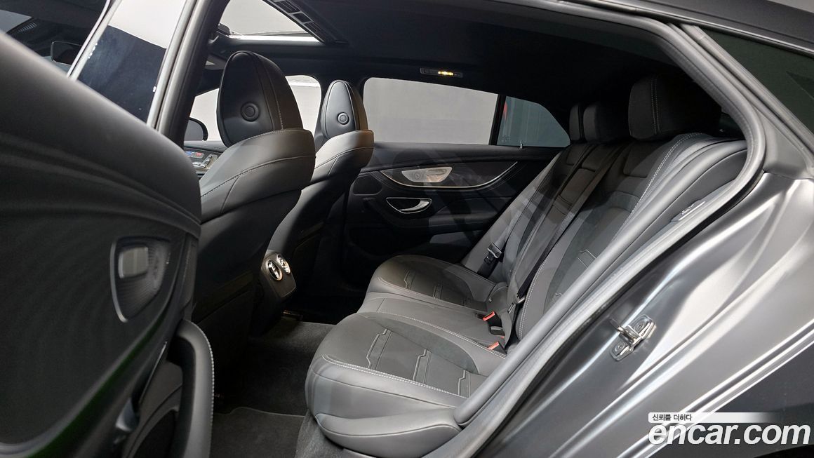 Mercedes-Benz AMG GT 2023