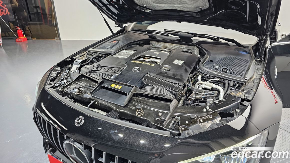 Mercedes-Benz AMG GT 2021